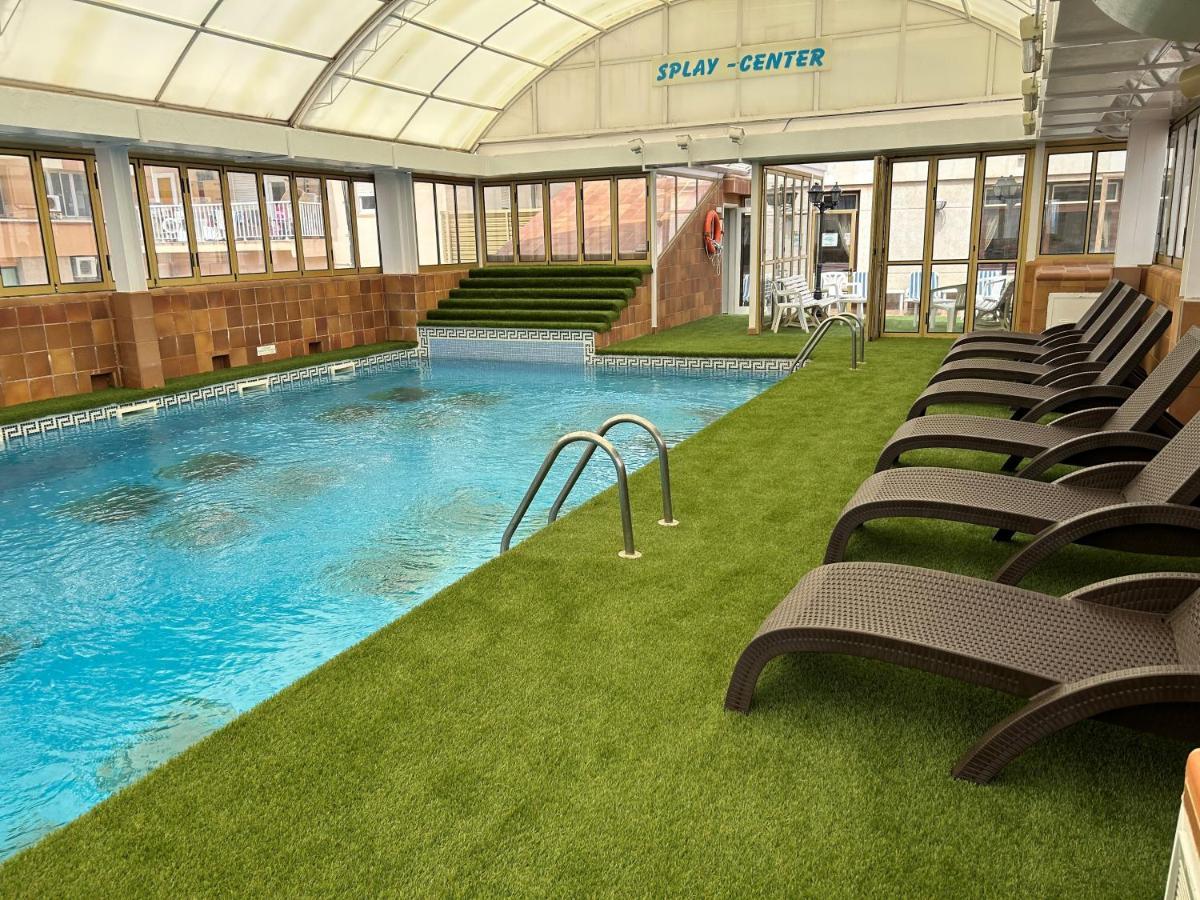 Hotel Victoria & Splay Center 3*
