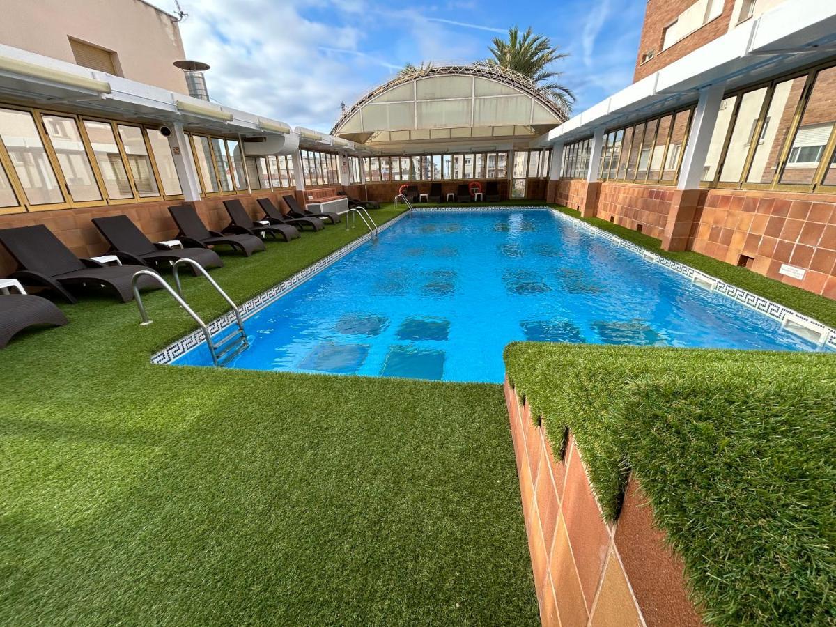 Victoria & Splay Center 3* Segur de Calafell