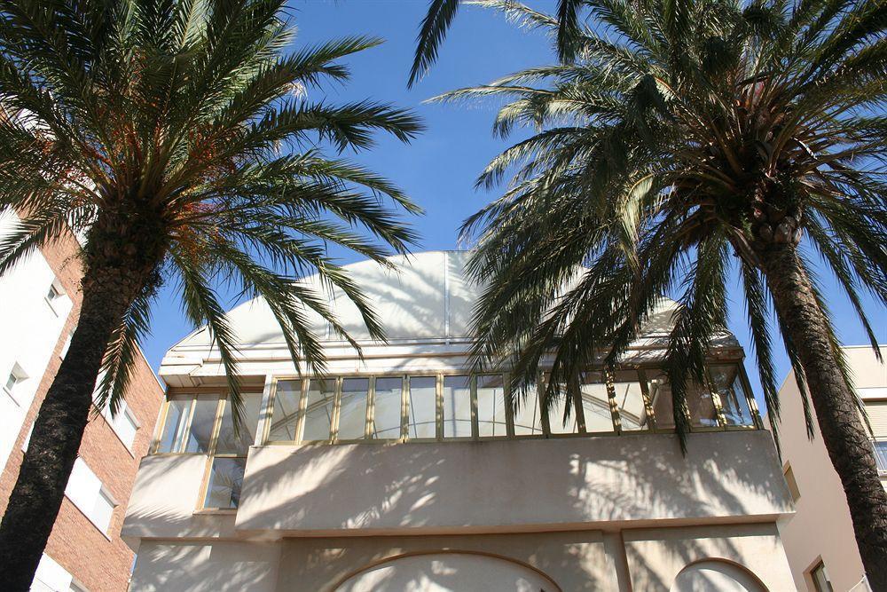 Victoria & Splay Center Hotel 3*
