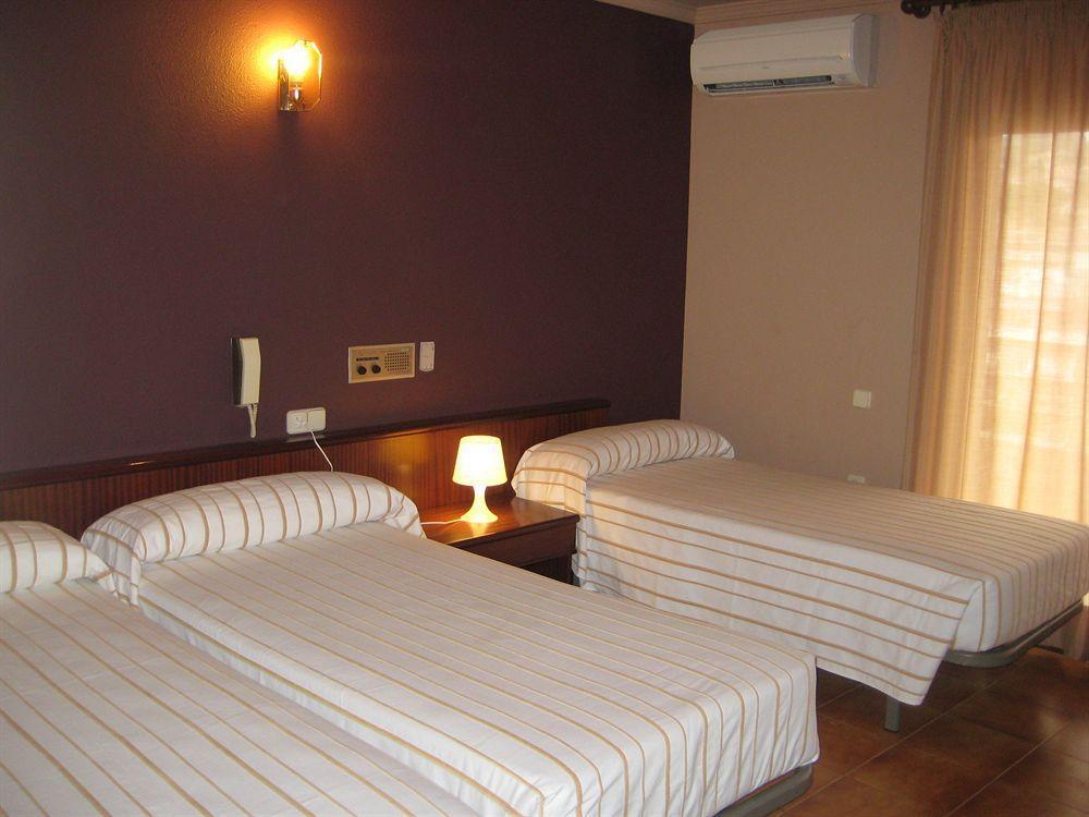 Victoria & Splay Center Hotel 3*