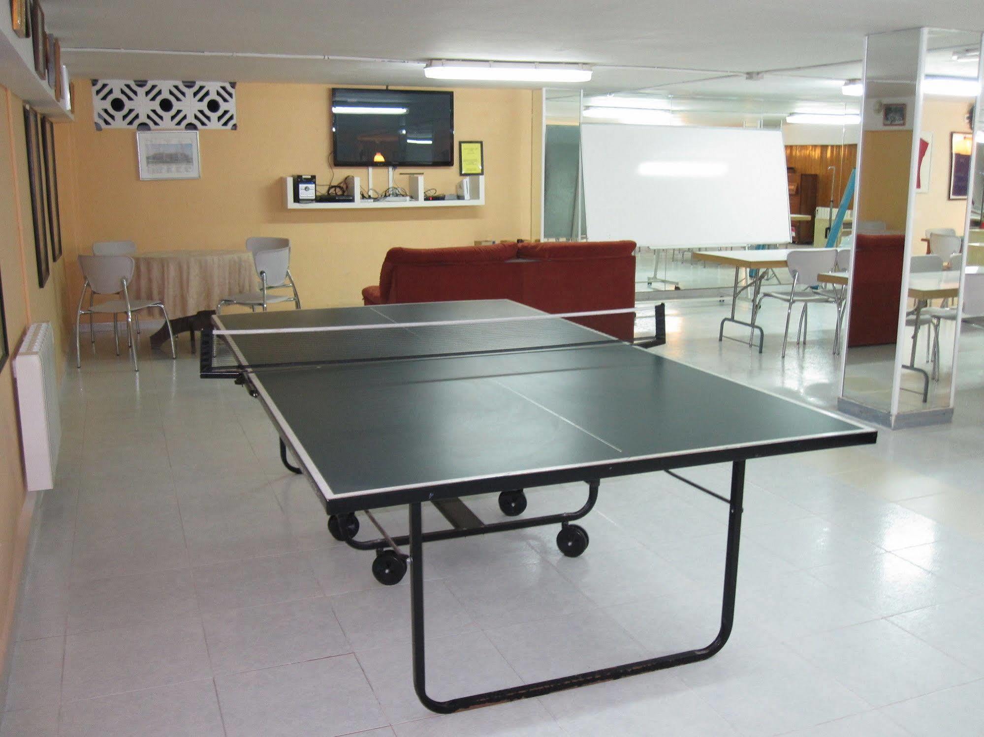 Victoria & Splay Center Hotel
