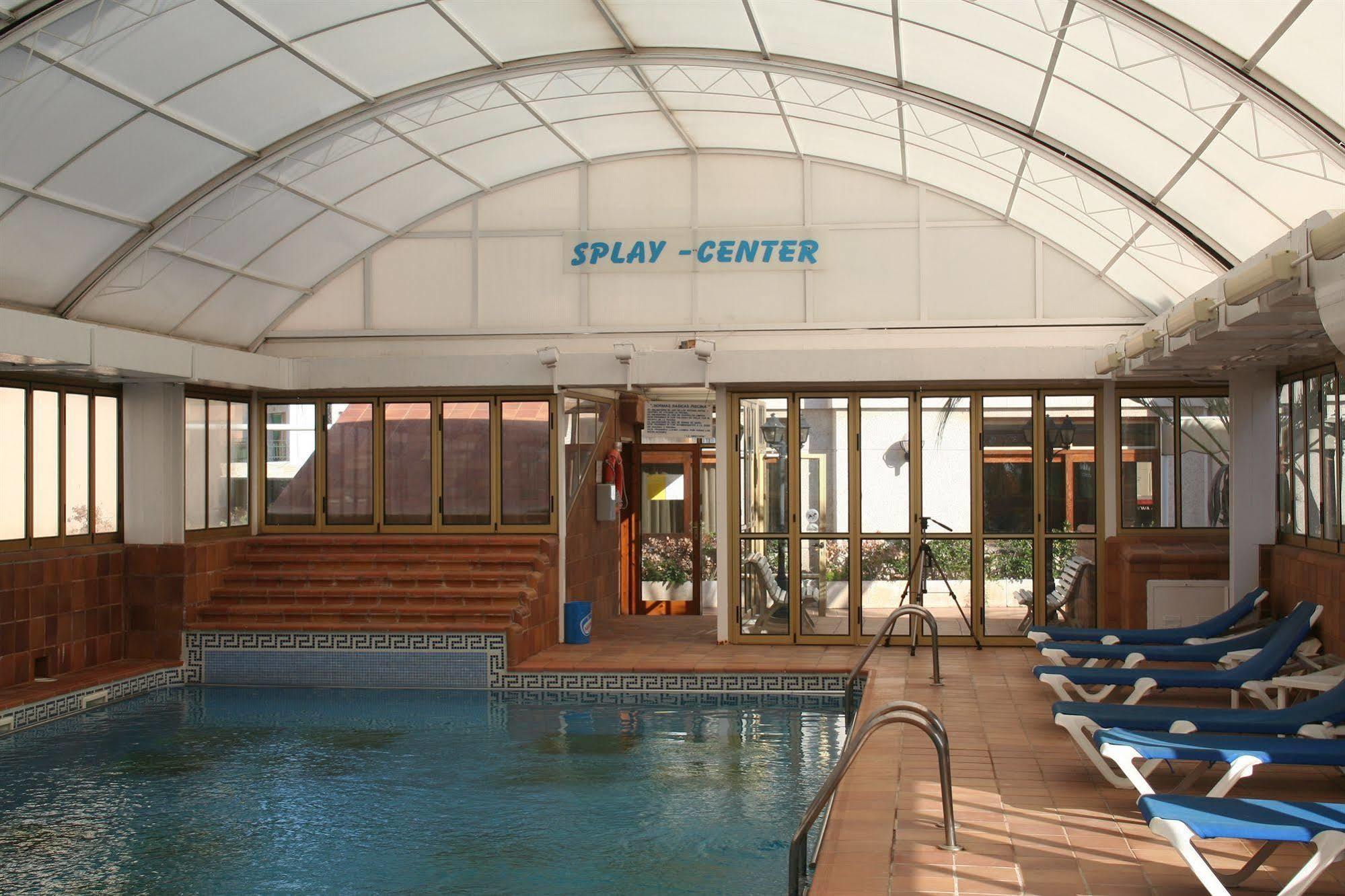 Hotel Victoria & Splay Center
