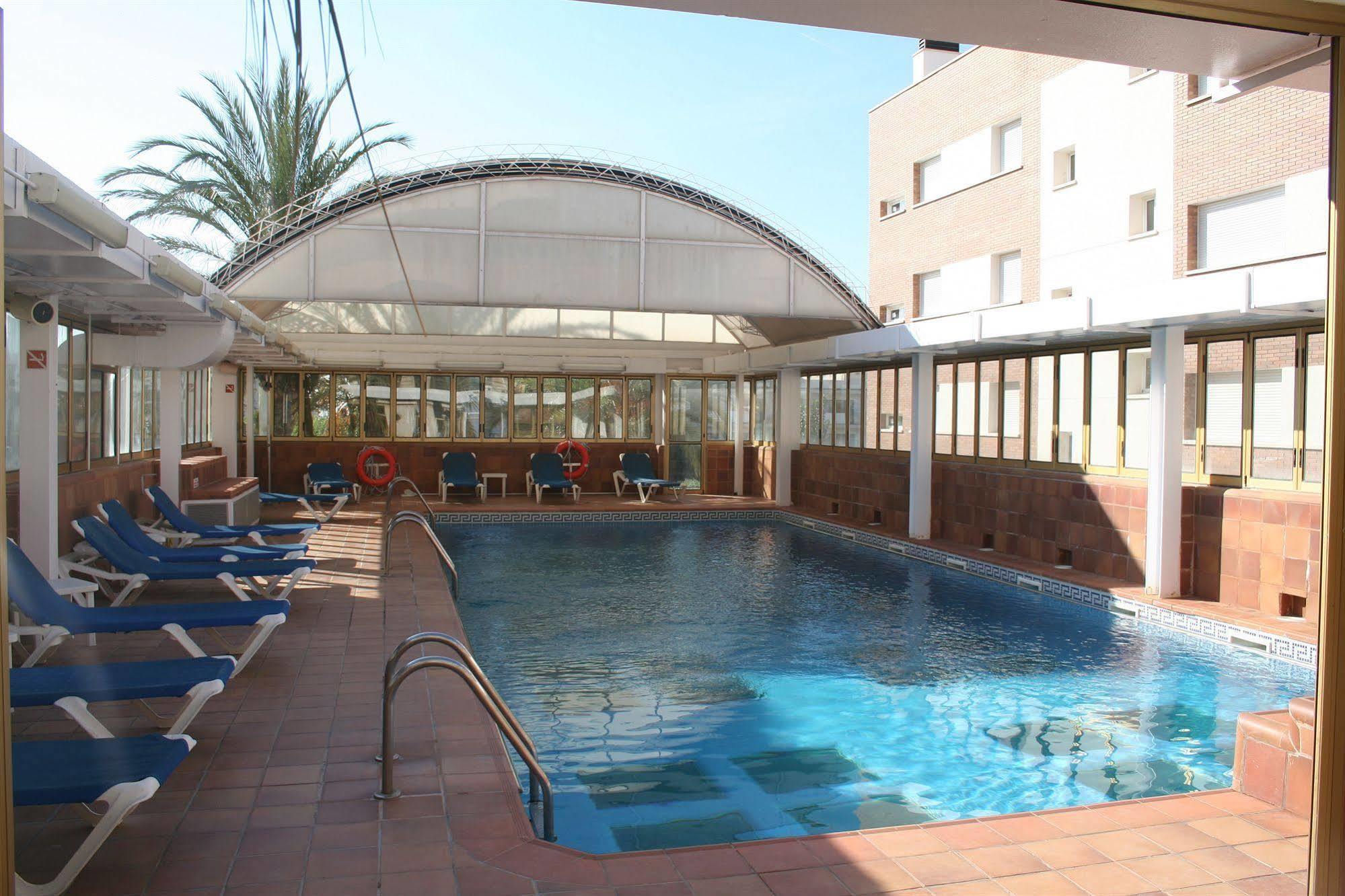 Victoria & Splay Center 3* Segur de Calafell